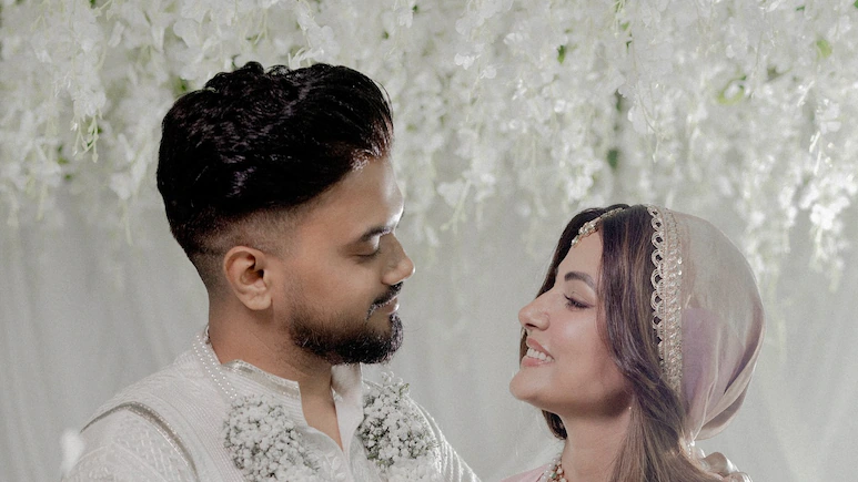 Hina Khan ने अपने लॉन्गटाइम बॉयफ्रेंड रॉकी जायसवाल से शादी की: हमेशा के लिए प्यार और कानून में बंध गईं"